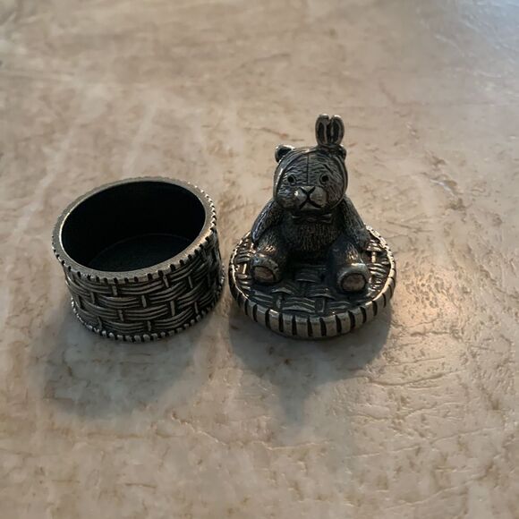 Mini Pewter Bear Box - Picture 2 of 3